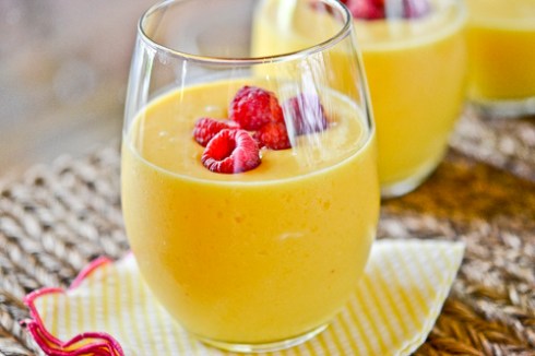 peach mango smoothie