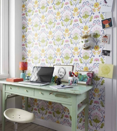 anika_450272-c_2000x700